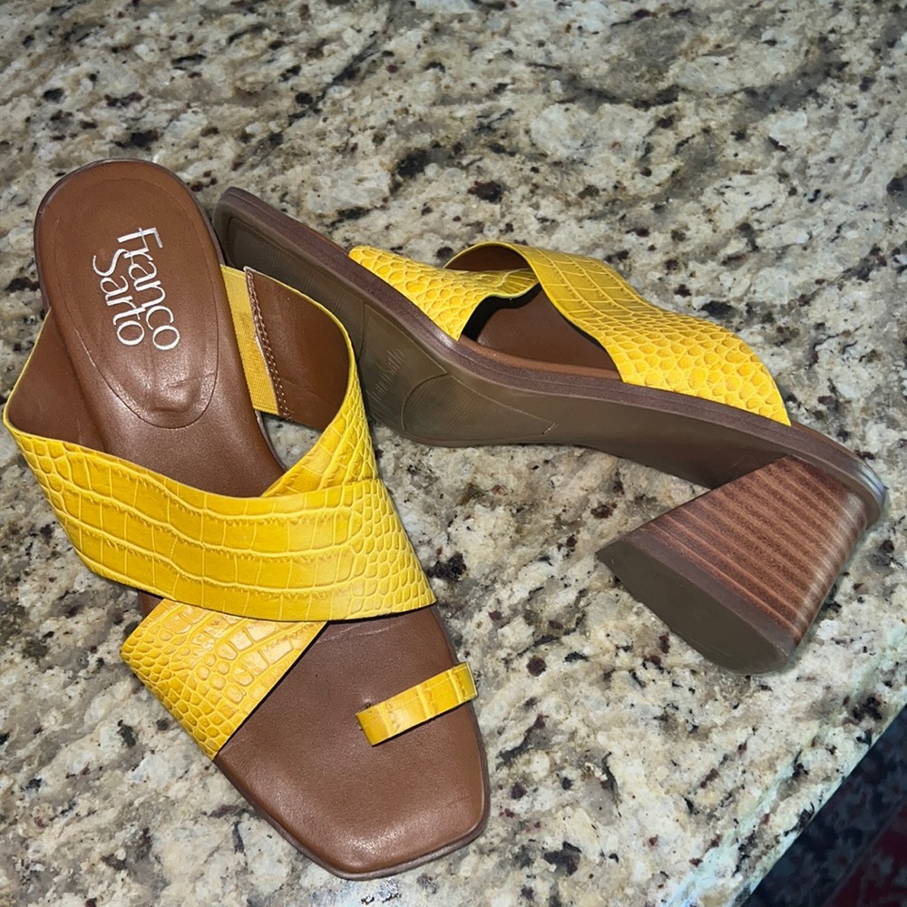 Like new yellow Franco Sarto sandals